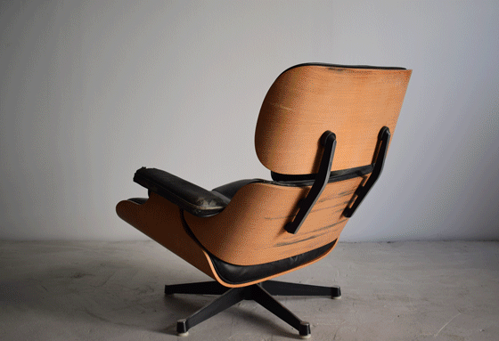 Restauration Vitra Eames Lounge Chair Holz Furnier Vintage Patina