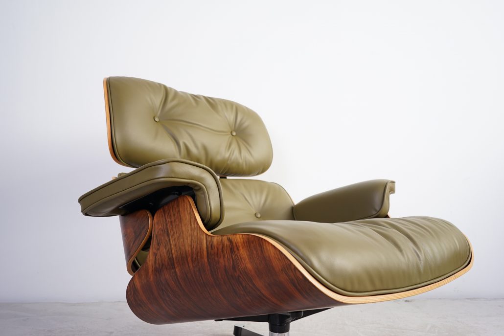 Eames Lounge Chair Reparatur